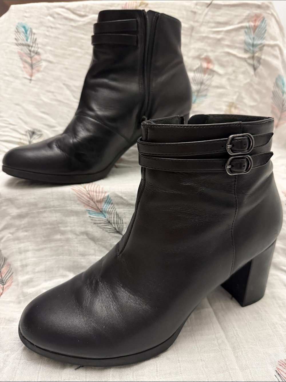 Clarks “Bayla Light” Black Leather Ankle Boots with Double Buckle Straps